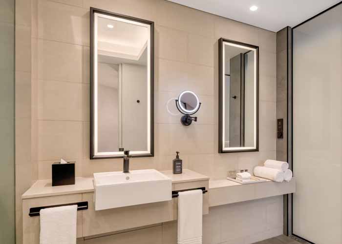 Mirrors & Vanities